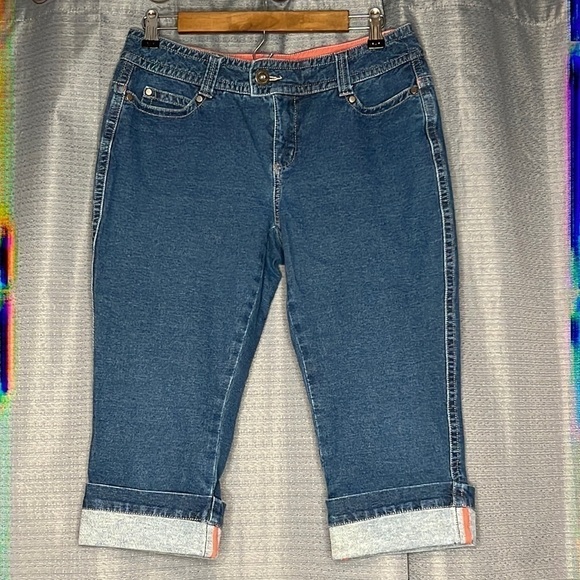 COLDWATER CREEK BLUE JEAN CAPRI SIZE 10P - Picture 1 of 8